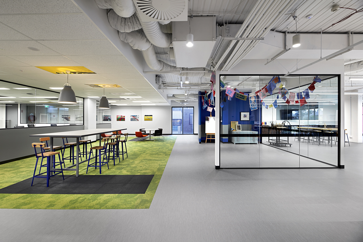 Albert Park College  120 Bay Street Port Melbourne 0005 facilitate corporation managed office builds