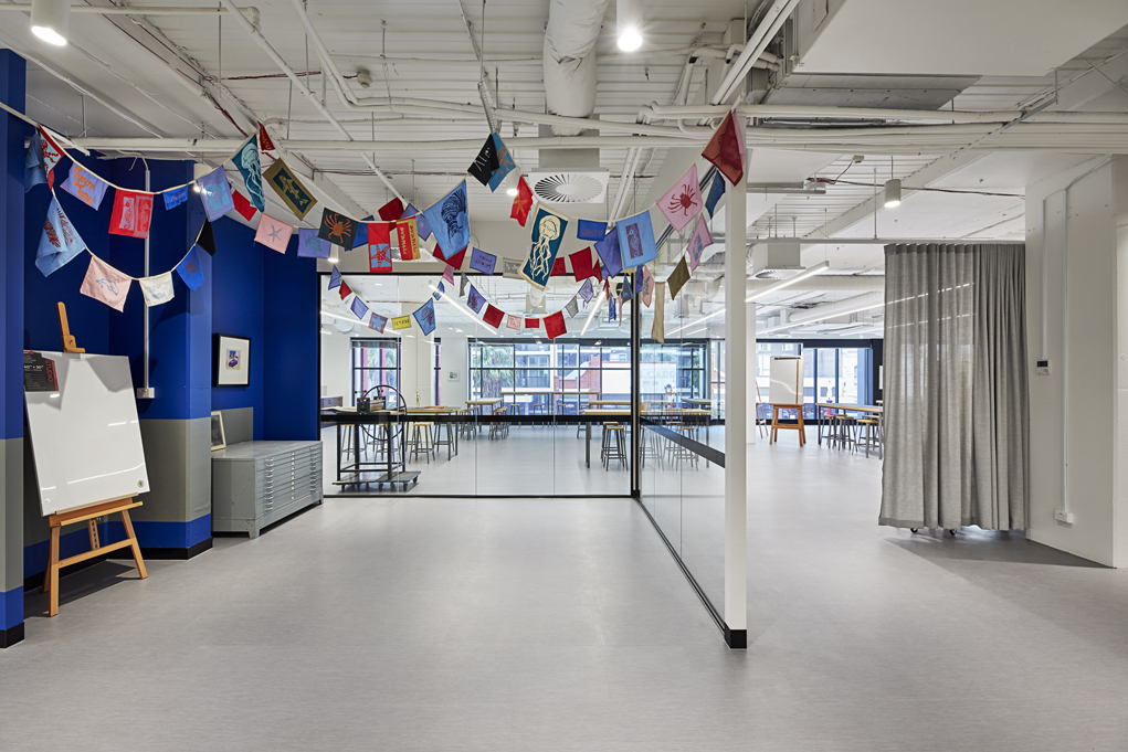 Albert Park College  120 Bay Street Port Melbourne 0006 facilitate corporation managed office builds