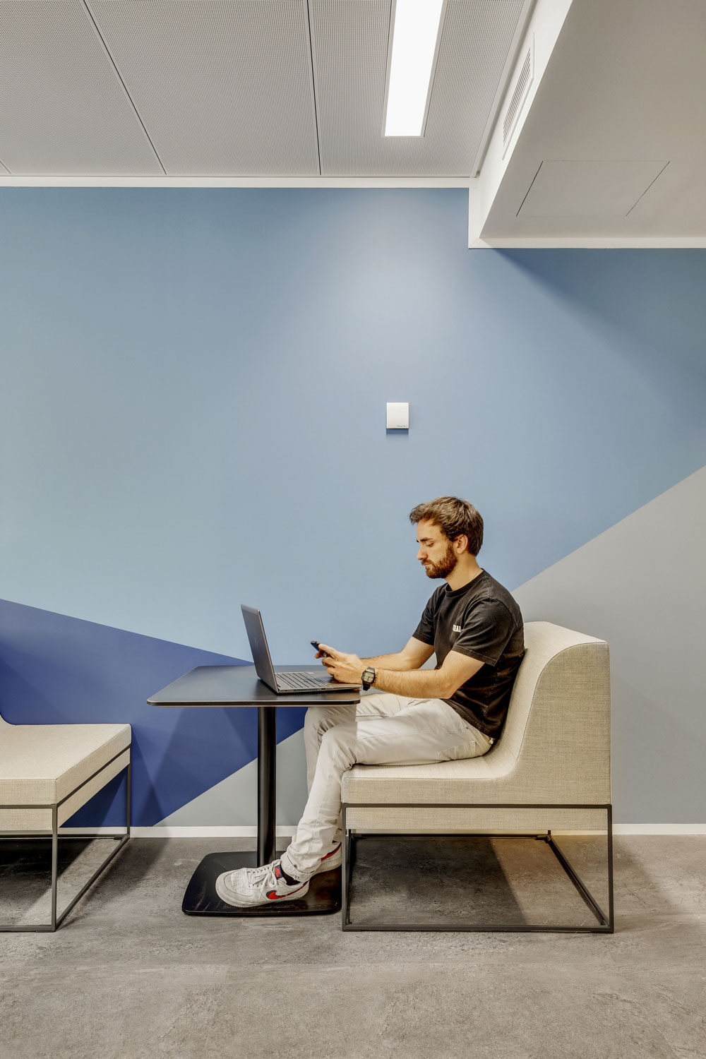 Alteryx Paris Facilitate Corporation workspace Design Build 17