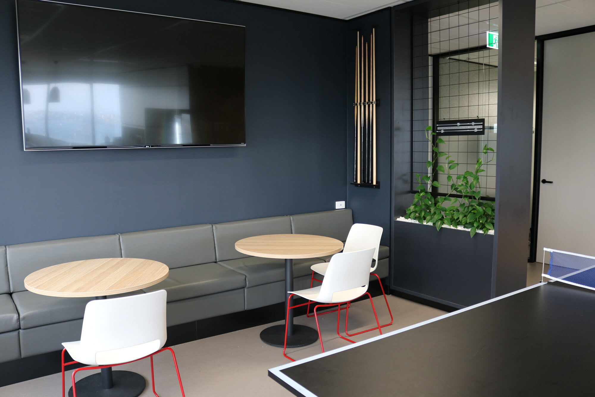 Crowdstrike Facilitate Corporation Office Fitouts 0903