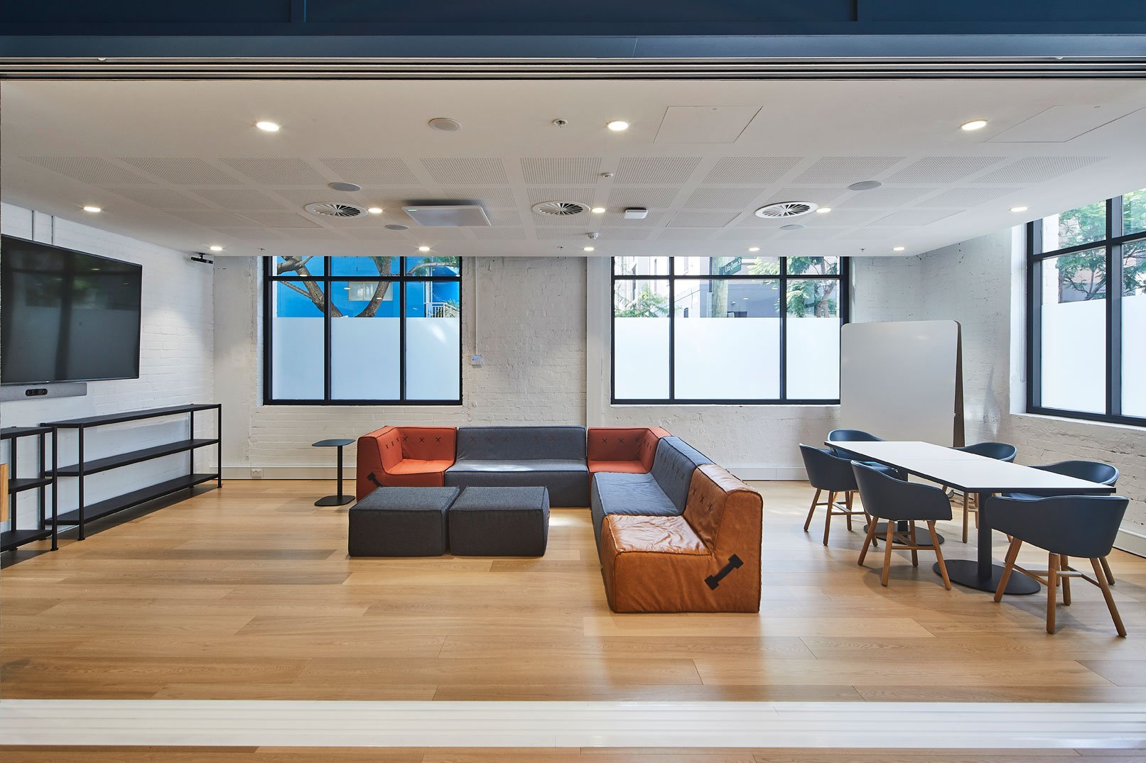 HotelsCombined Facilitate Corporation Workplace Design Sydney D1 023
