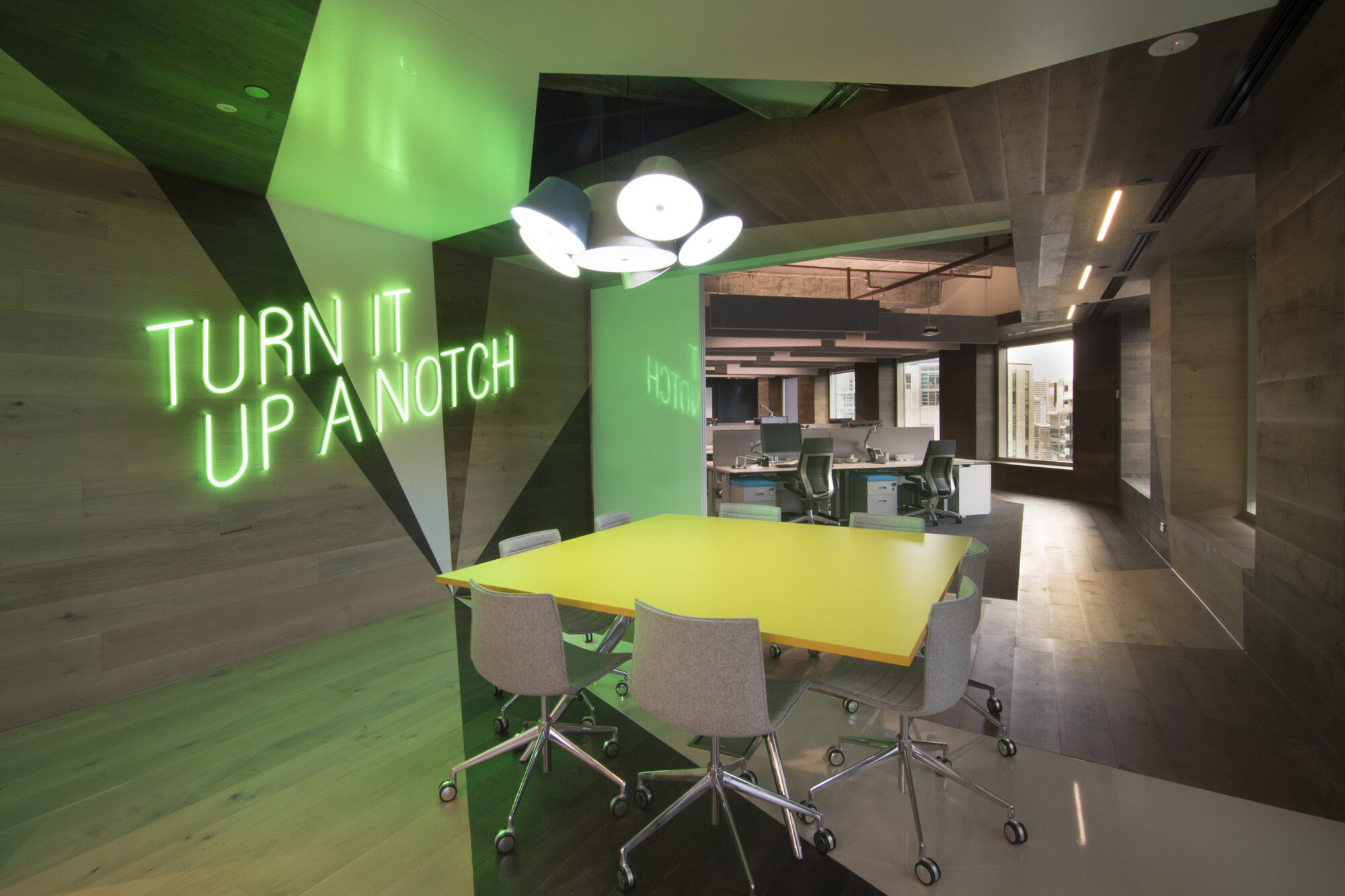 Linkedin Melbourne Facilitate Corporation Office Project Management P1030945