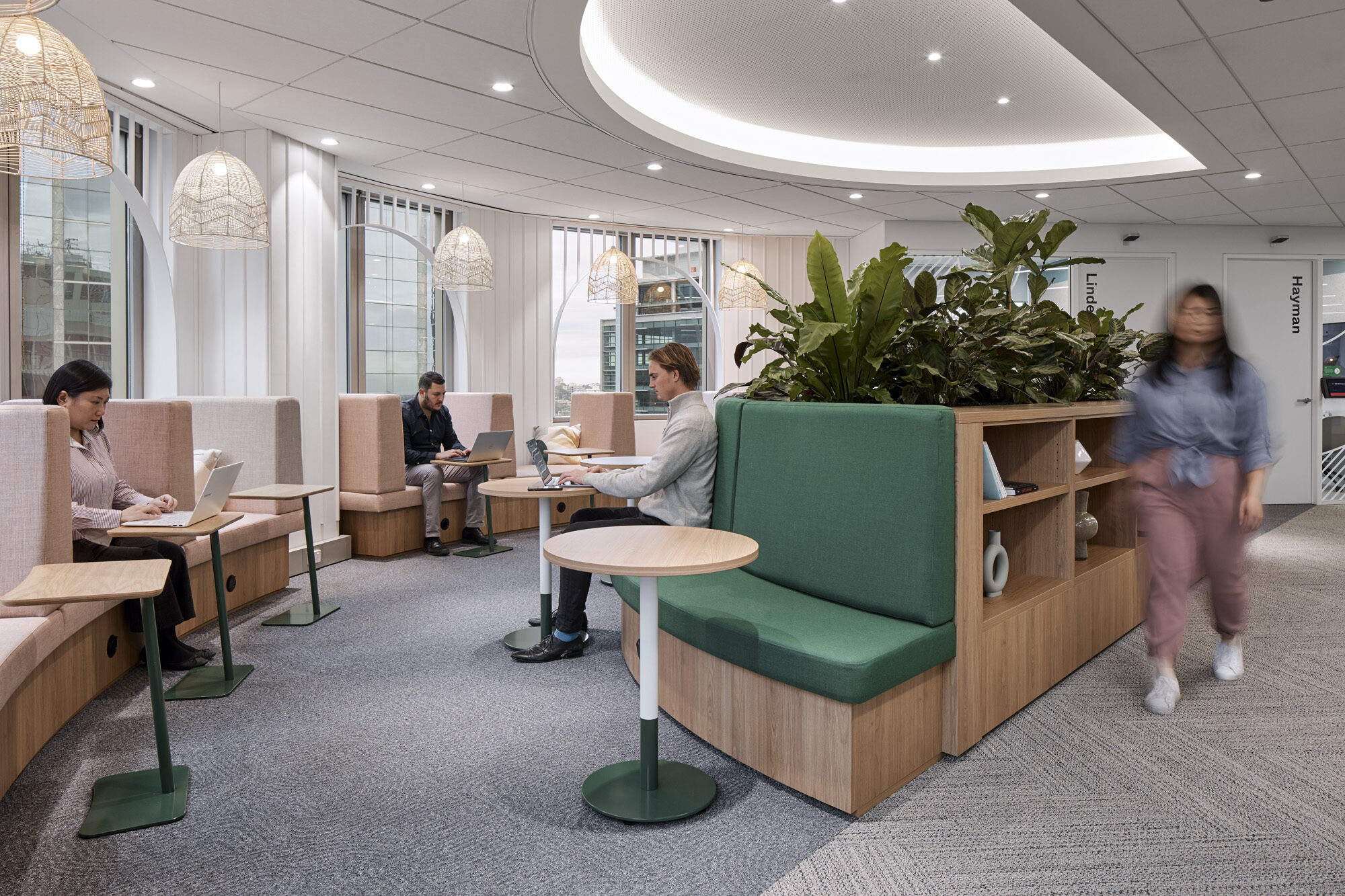 Okta Sydney Facilitate Corporation World class workspaces S02 171