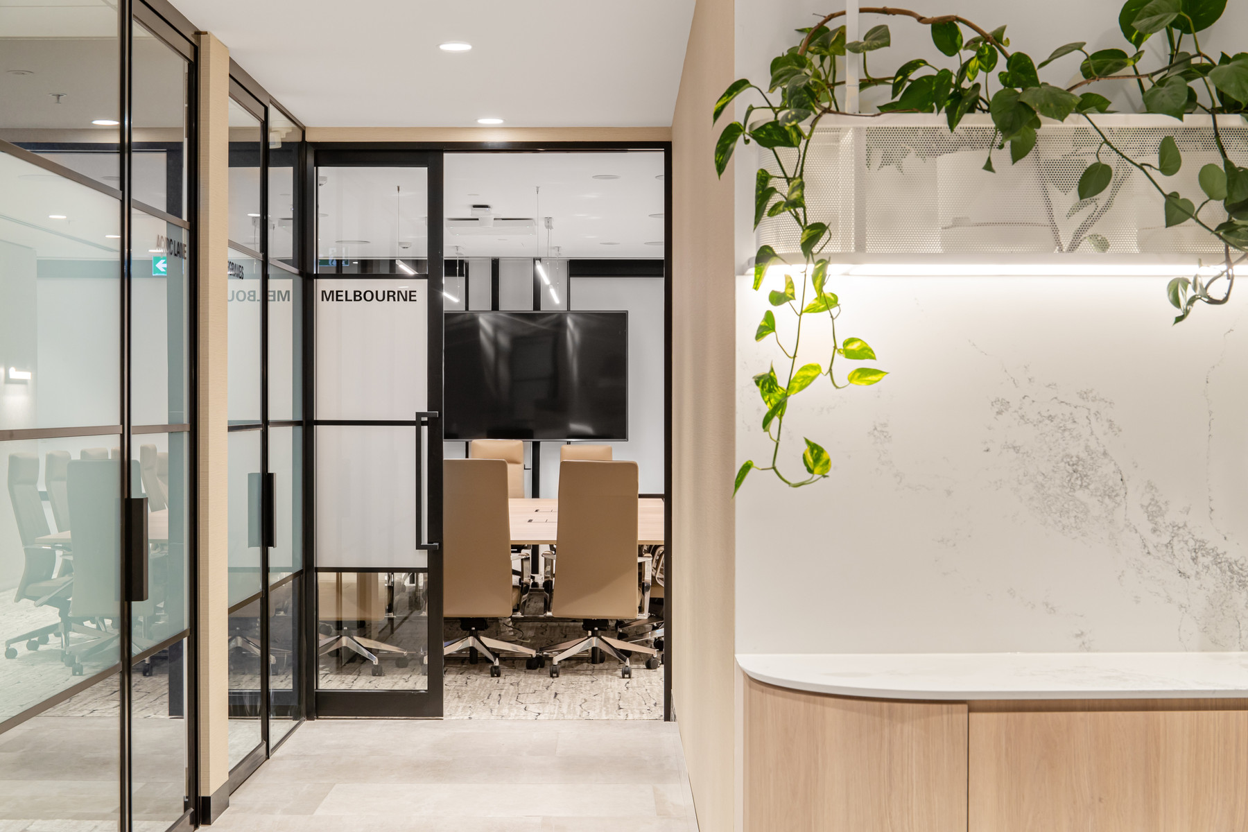 Robert Walters 081 Facilitate Corporation Workspace Design