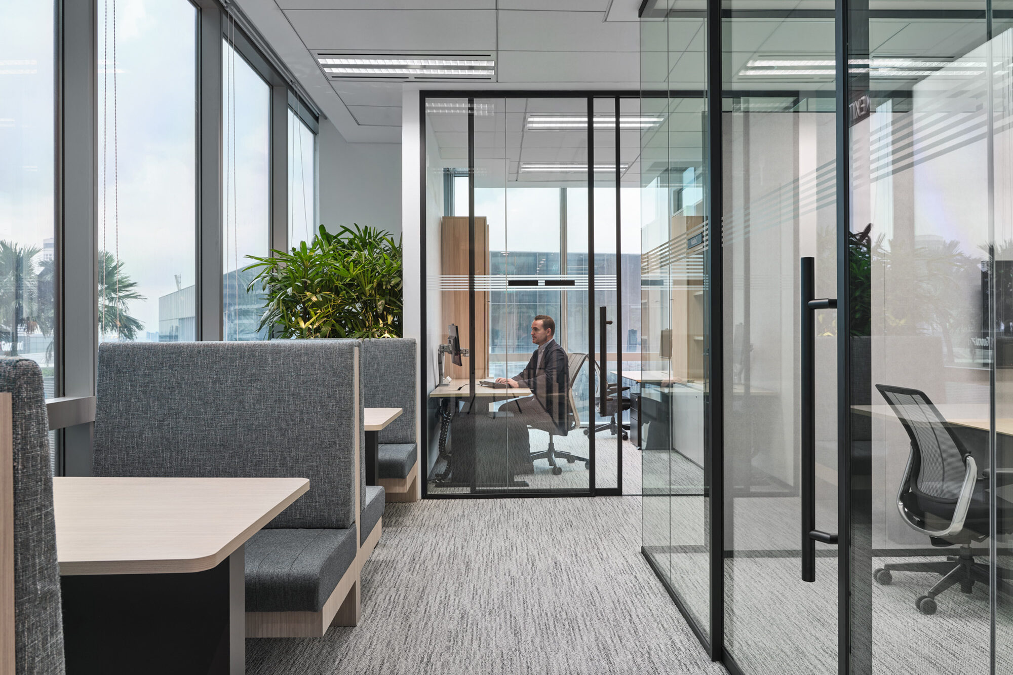 Squire Patton Boggs Singapore Facilitate Corporation Workplace Manage Build 13