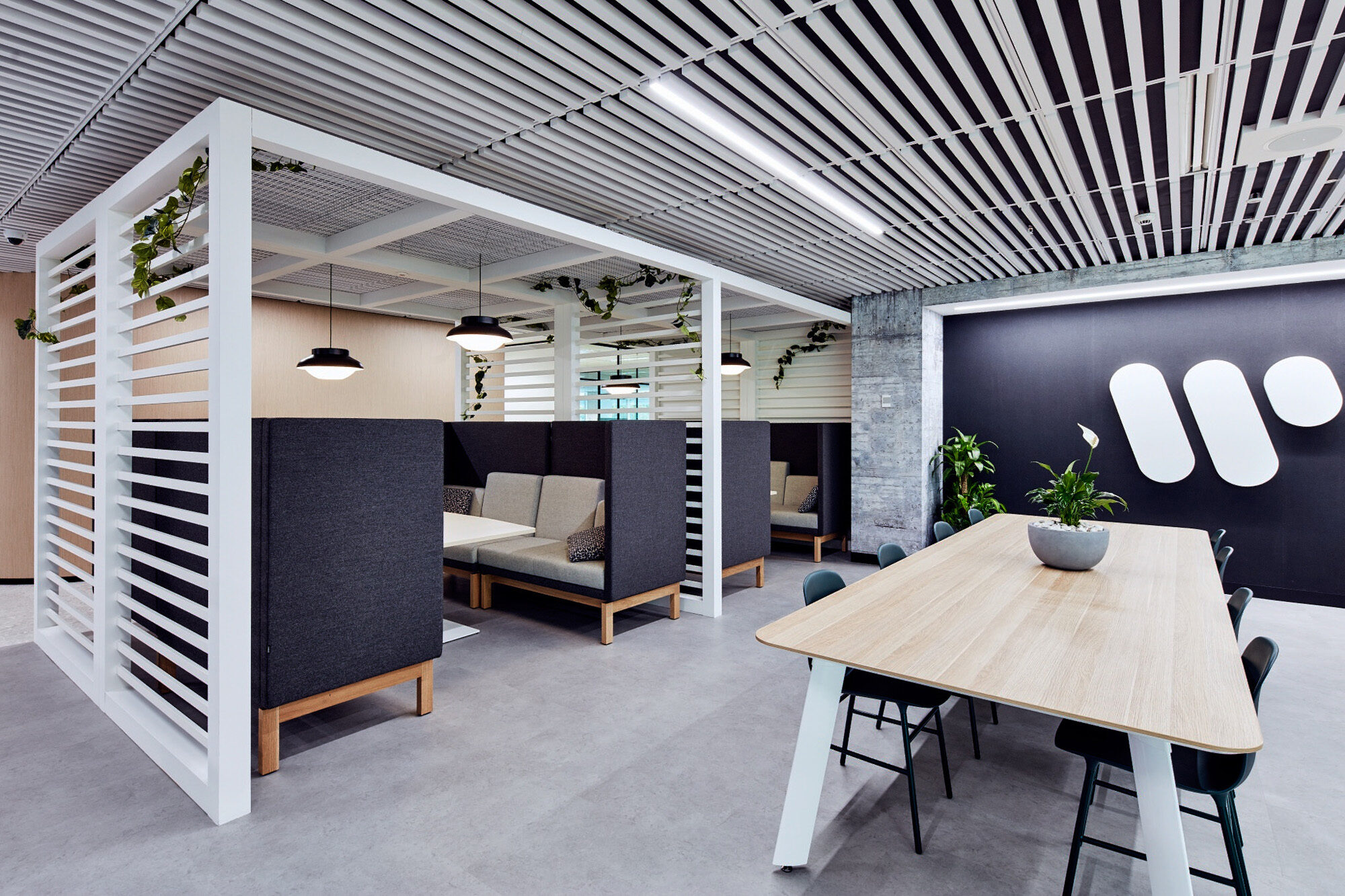 Warner Music Sydney Facilitate Corporation Workplace Design Build 0206