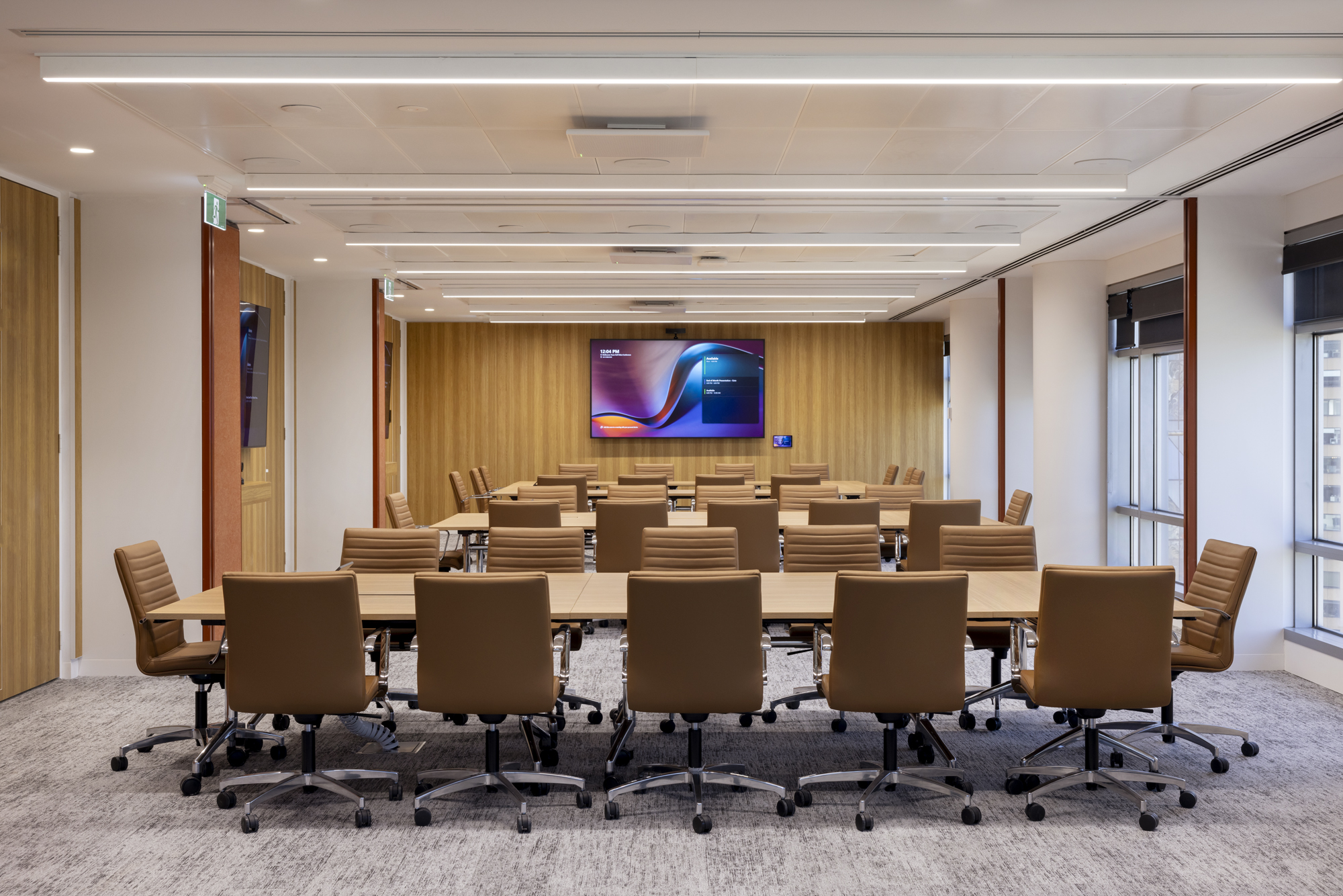 FACILITATE + RSM + BOARDROOM