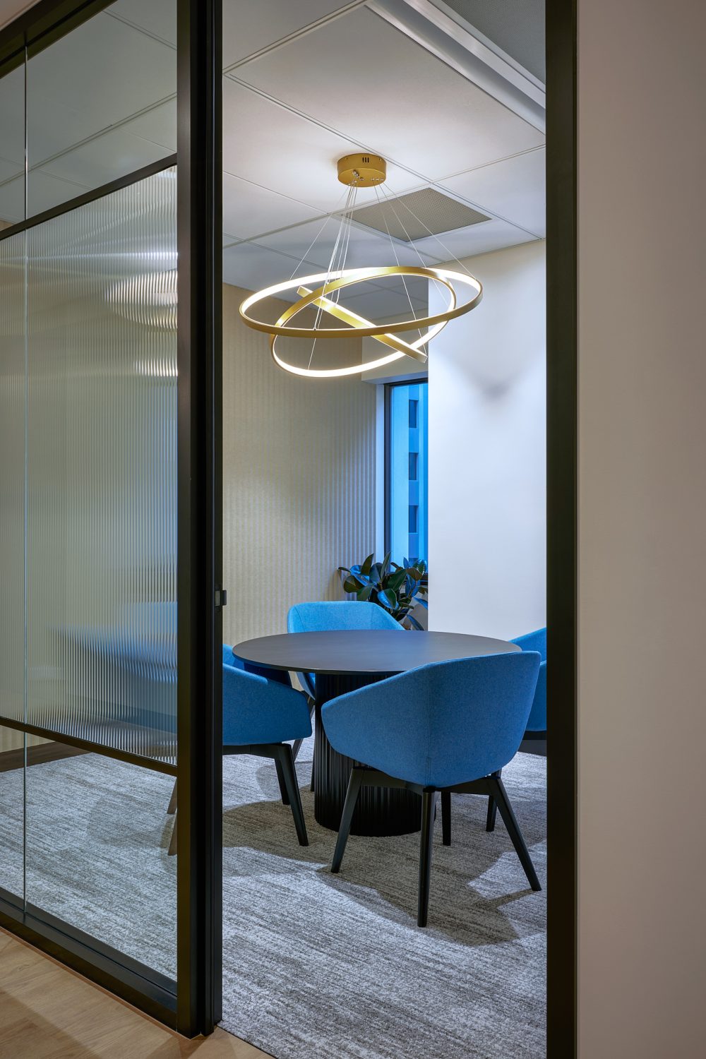 FACILITATE VIRTUS HEALTH MEETING ROOM