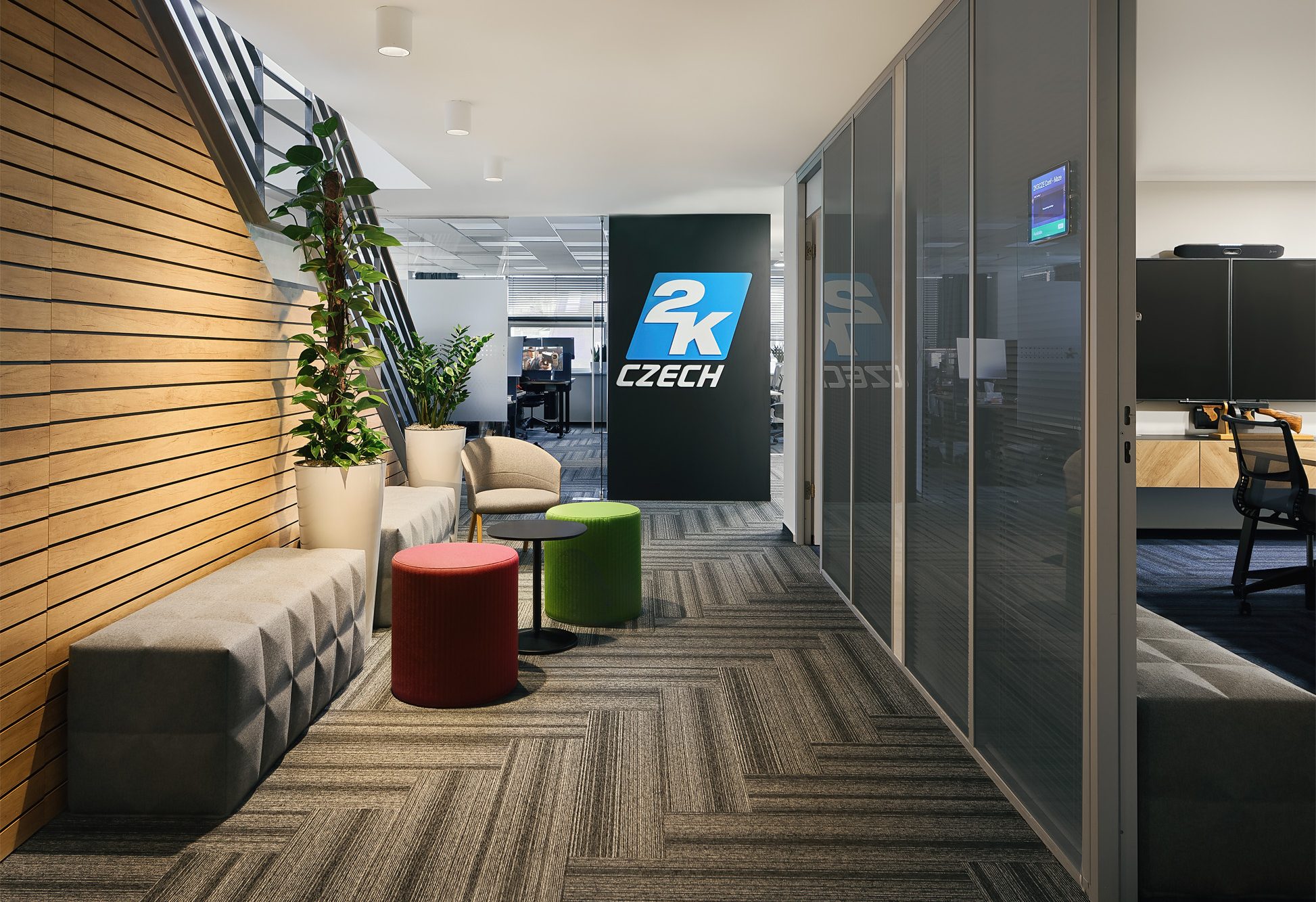 KGames Facilitate Meeting room