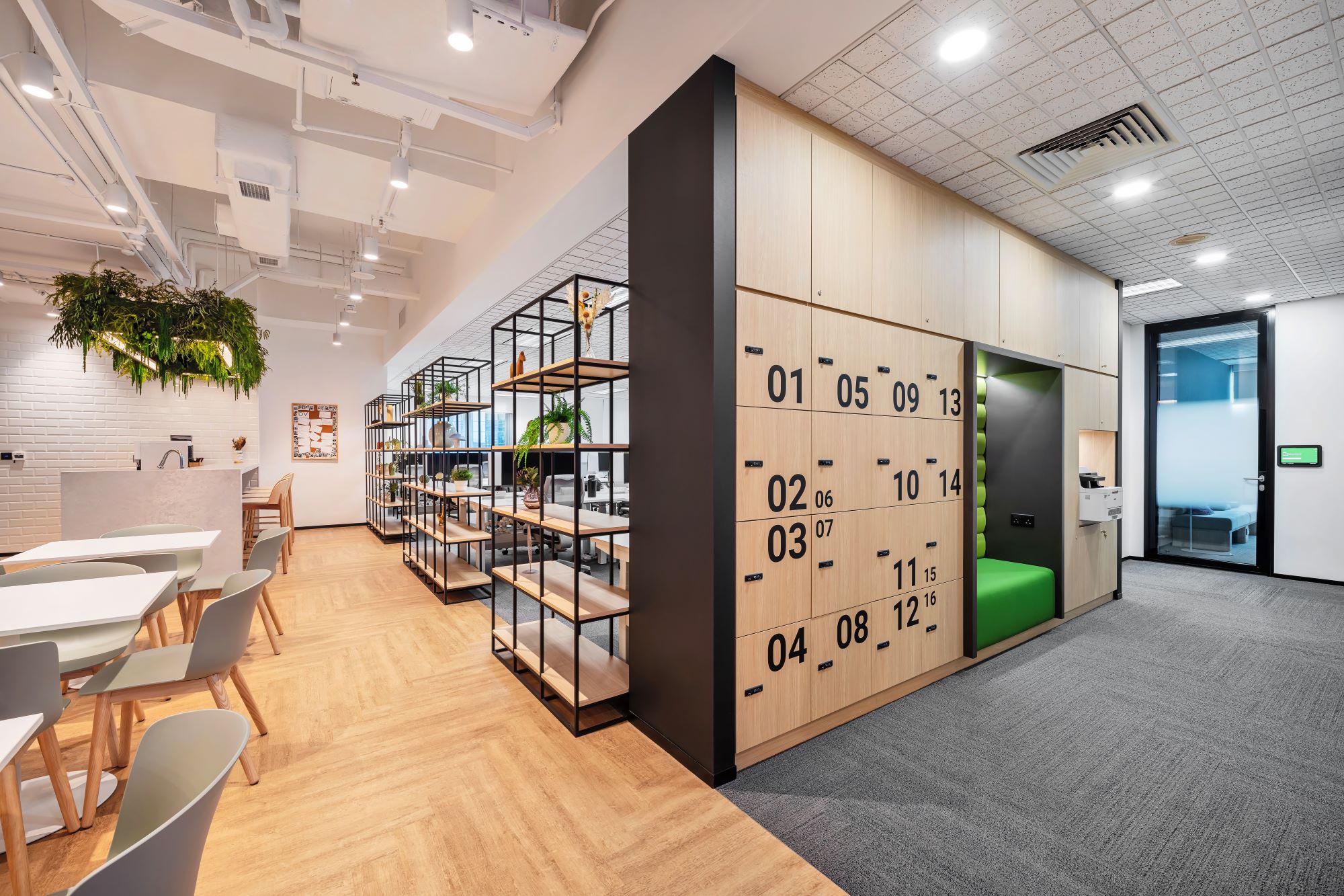 FACILITATE DoubleVerify Lockers