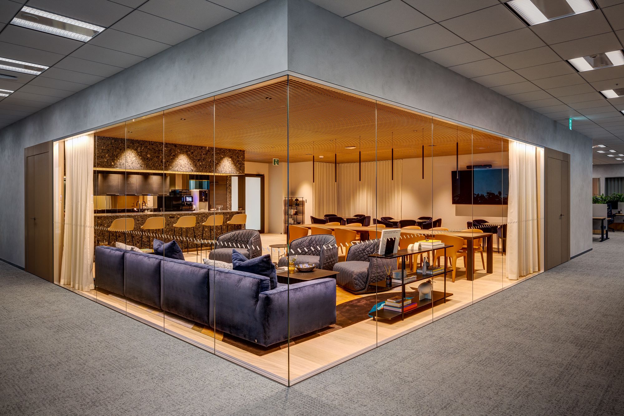 EQT Tokyo, Project Management