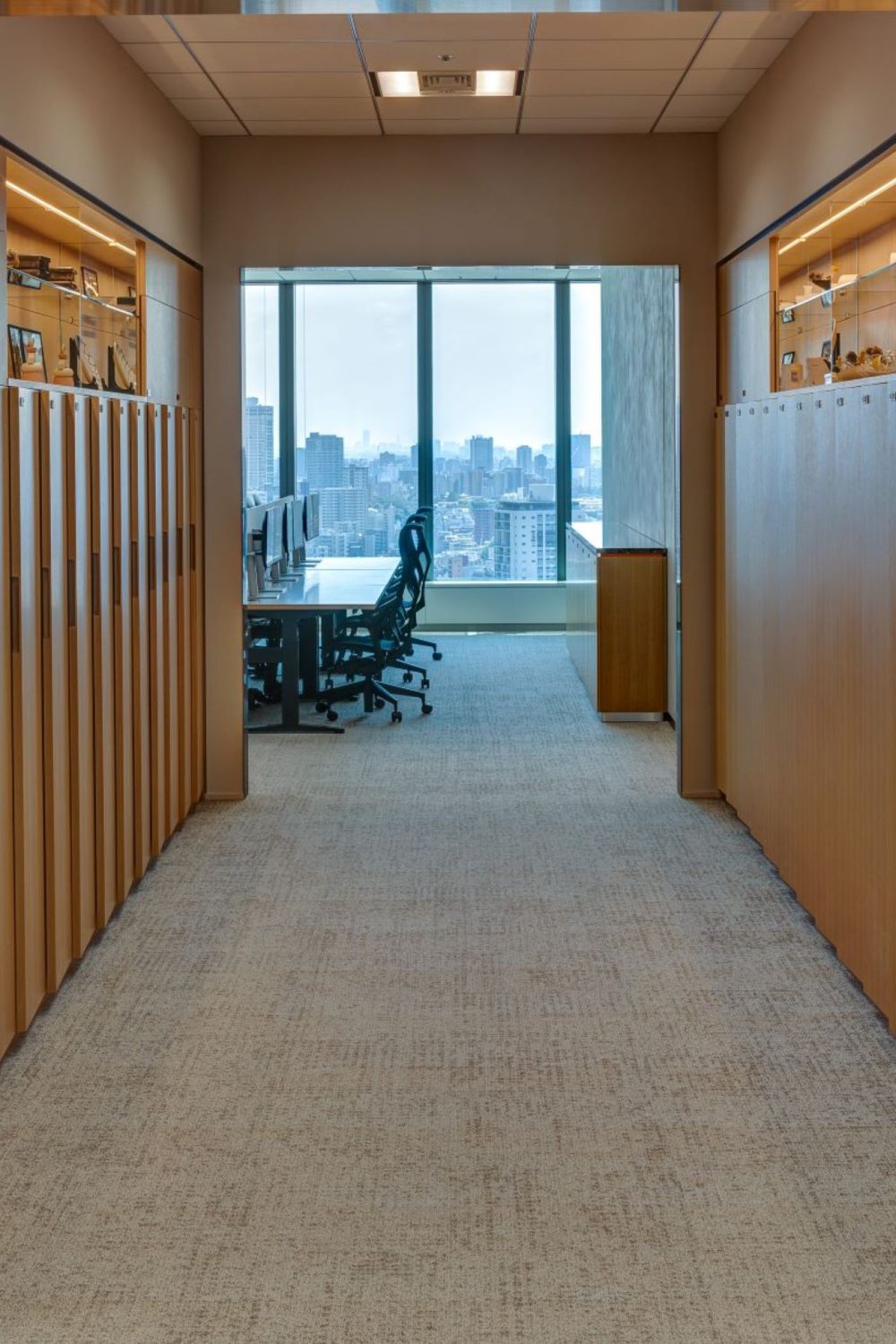 Facilitate EQT LOCKERS