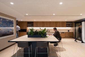 How to Manage Stakeholder Expectations During an Office Transformation