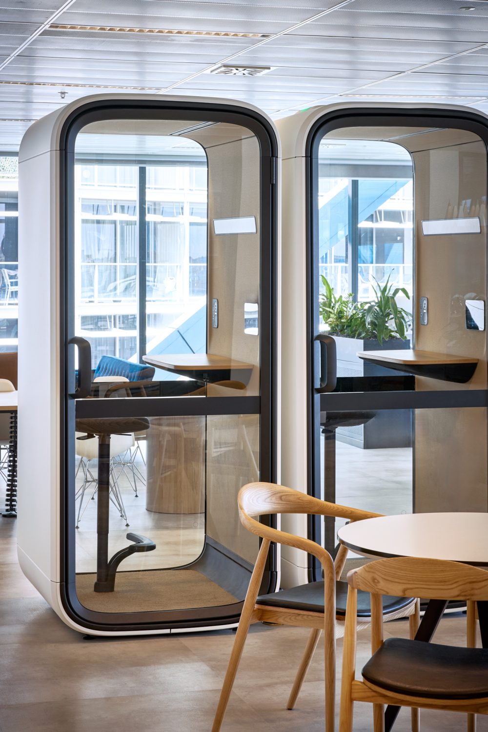 FACILITATE WPP PHONE BOOTHS