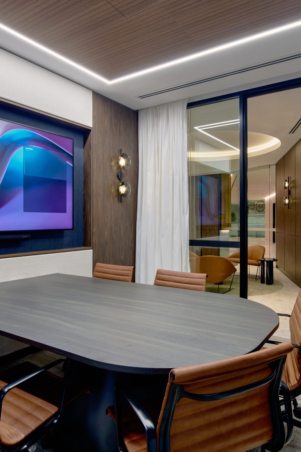 Facilitate + King & Spalding Meeting Room