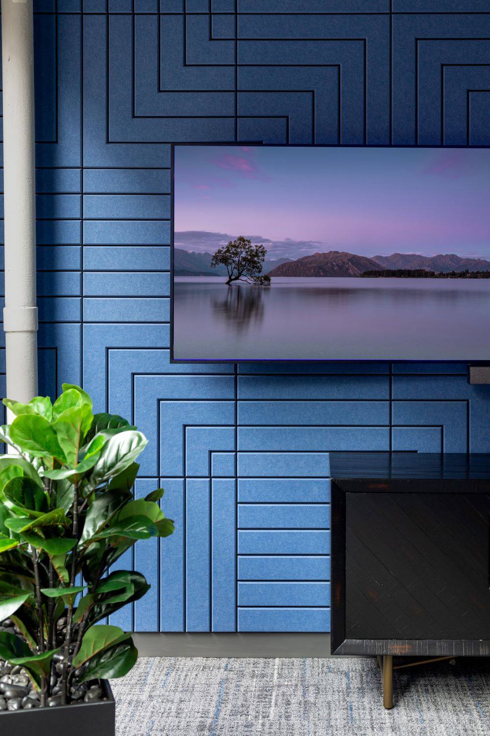 FACILITATE OKTA BOARDROOM