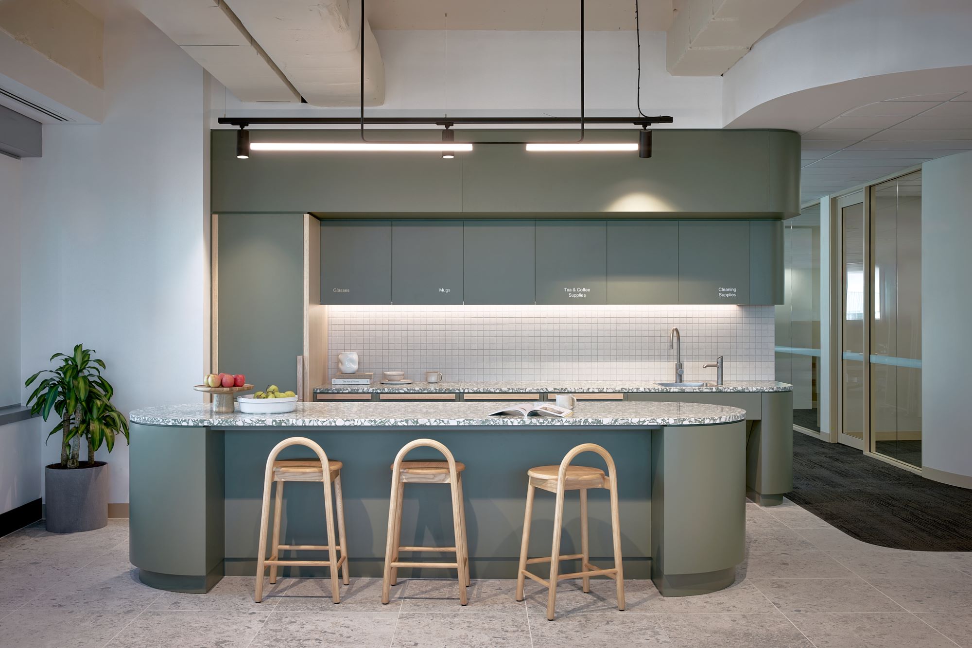 Facilitate McMillianShakespeare kitchen