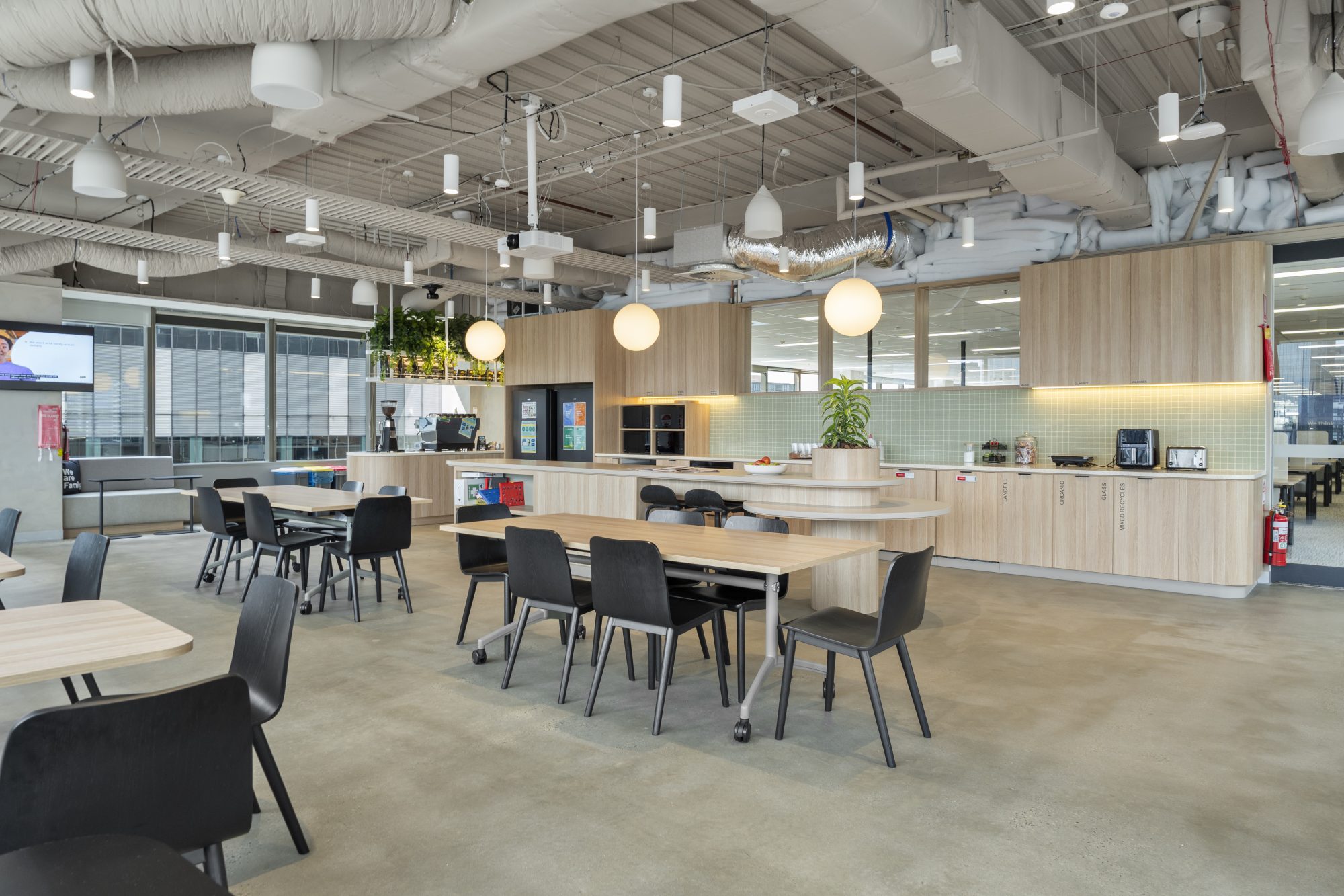 Facilitate McCain Breakout