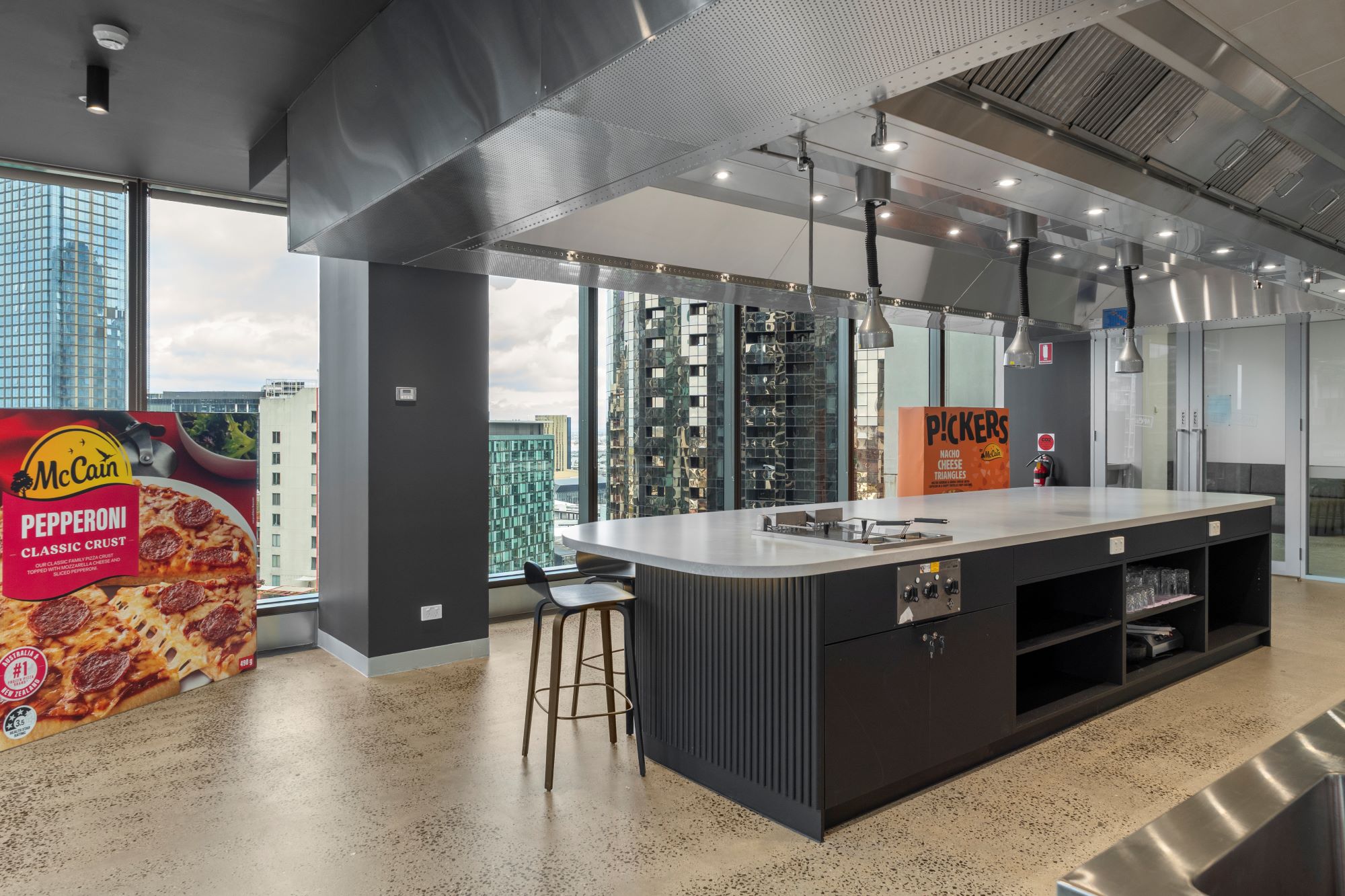 Facilitate McCain Bench